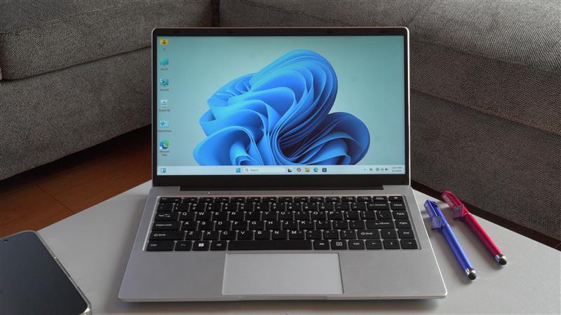 Howiiconnect Laptop Powered by How I Care (Pre-Orders Only)